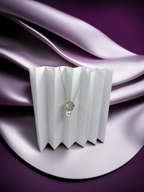 Frost Blossom Pearl Set