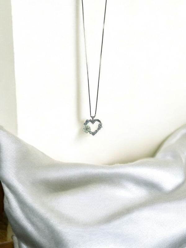 Sparkling Heart Bloom Pendant