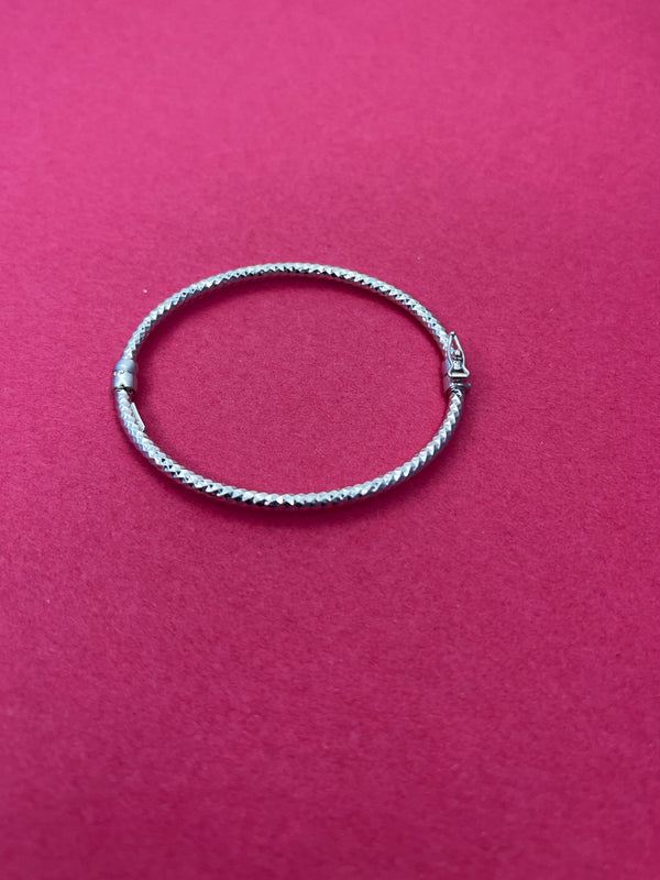 Textured Gleam Silver kada